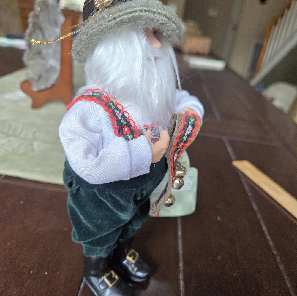 Santas Workshop Collectible